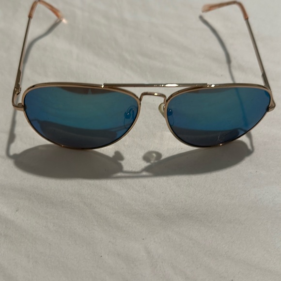 Aviators - Picture 1 of 3